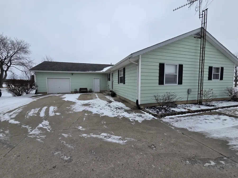 17674 Moulton Fort Amanda Road, Wapakoneta, OH 45895 - Image #2