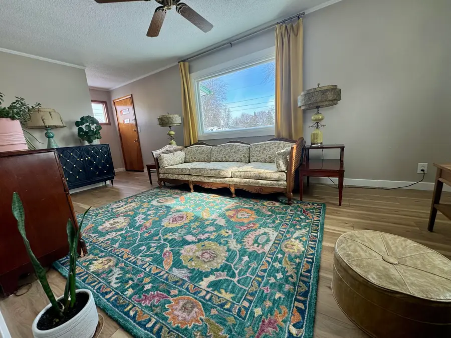 324 S Westminster Street, Waynesfield, OH 45896 - Image #3