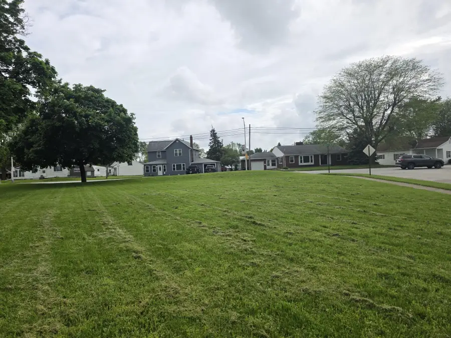 902 Tecumseh Drive, Saint Marys, OH 45885 - Image #3