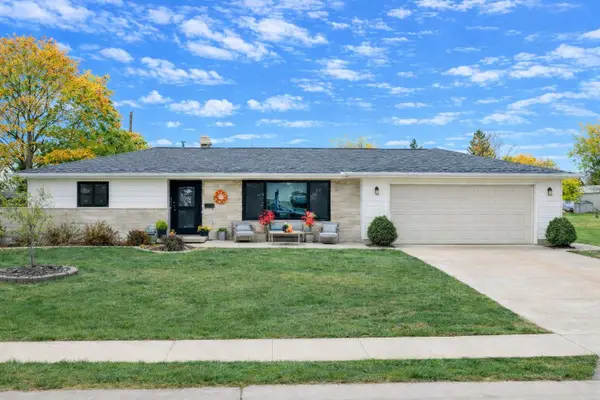 309 Cole Drive, Wapakoneta, OH 45895