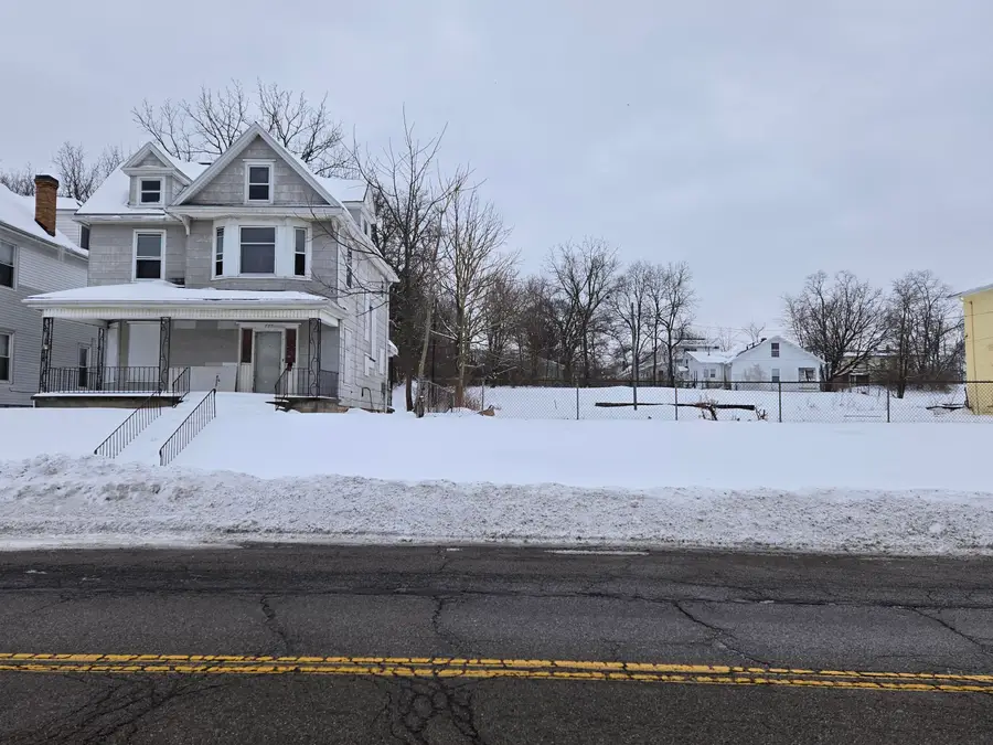 727 W High Street, Springfield, OH 45506 - #3