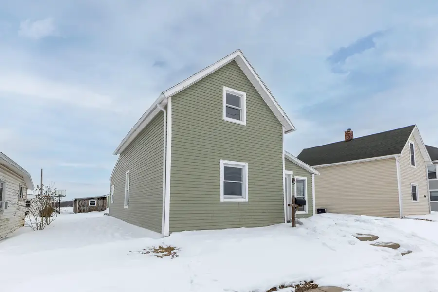 530 E Main Street, Bradford, OH 45308 - #2