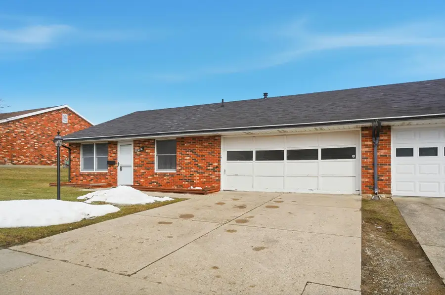 3250 N Argonne Lane, Springfield, OH 45503 - #2