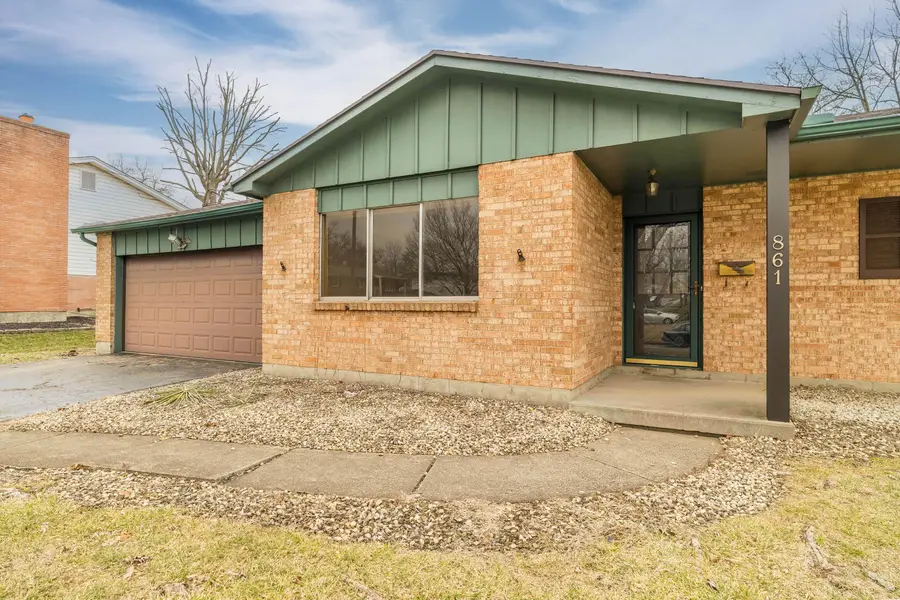 861 Kenbrook Drive, Vandalia, OH 45377 - #3