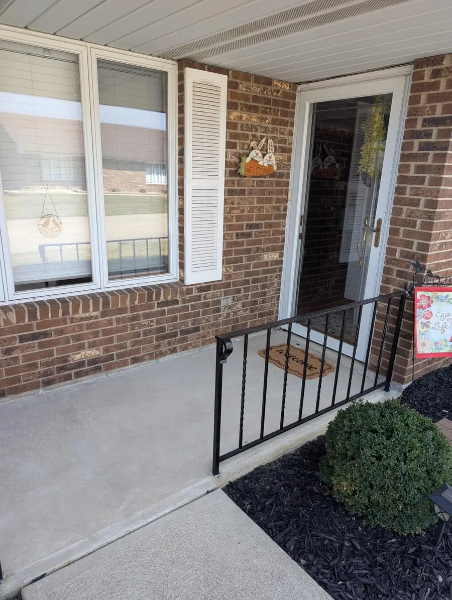 1139 Bradford Drive, Springfield, OH 45503 - #3