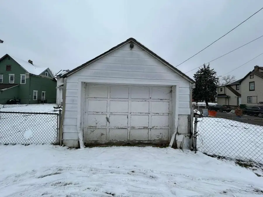 1502 Linden Avenue, Springfield, OH 45505 - #3