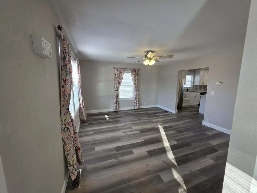 806 Oliver Street, Saint Marys, OH 45885 - #3