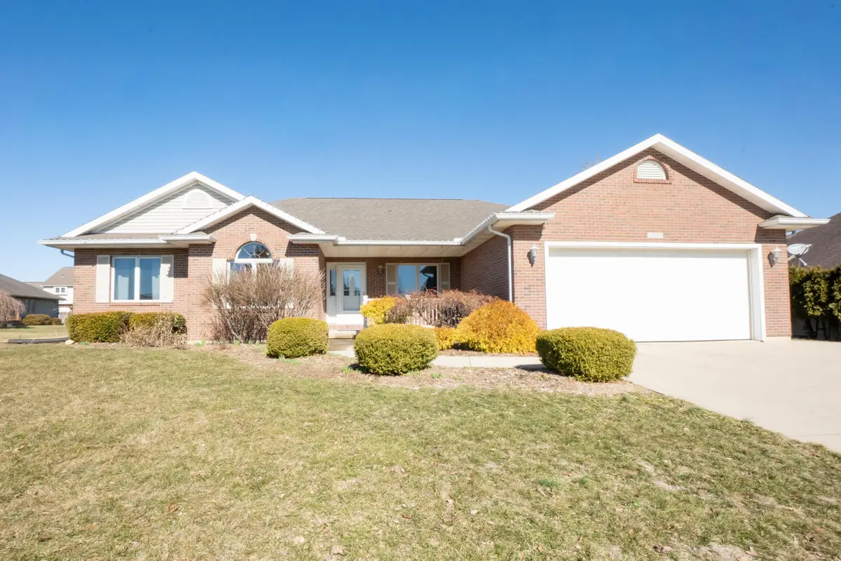 1216 Superior Court, Sidney, OH 45365 - #1