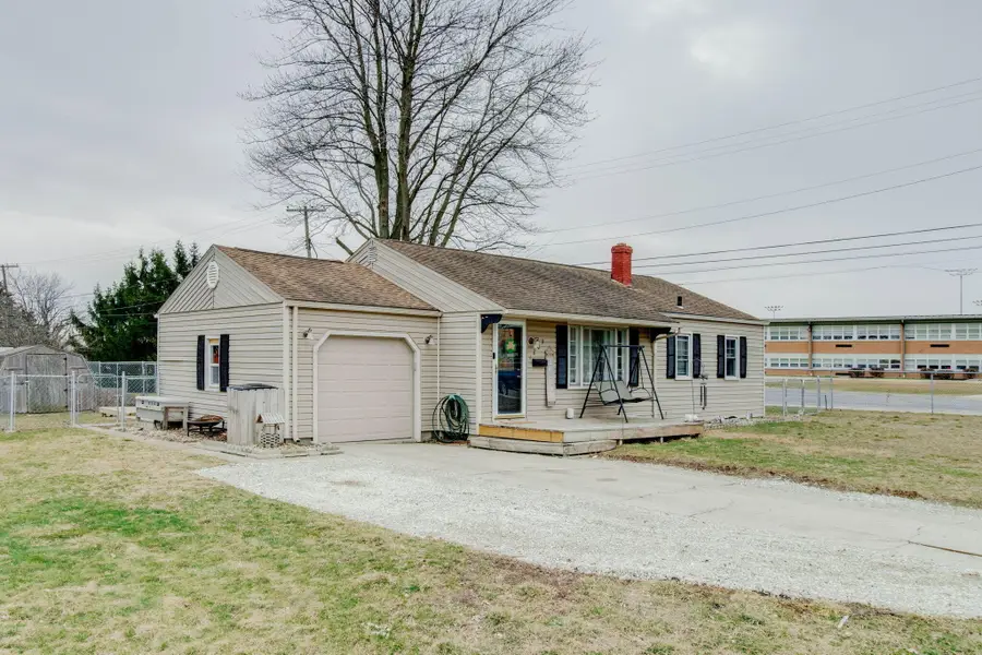 1209 W High Street, Saint Marys, OH 45885 - #3