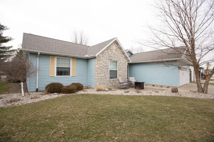 1014 Chicory Court, Celina, OH 45822 - #2