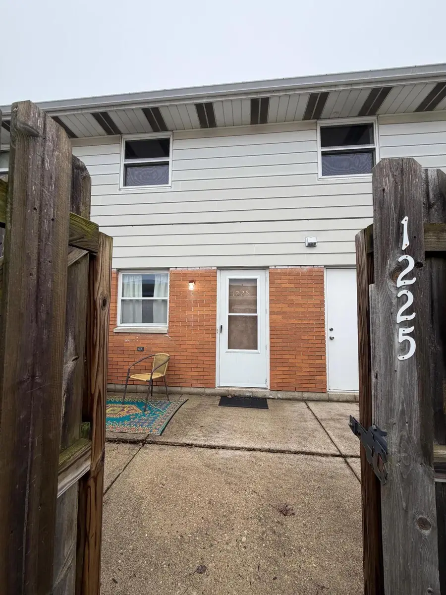 1225 Vester Avenue, Springfield, OH 45503 - #2