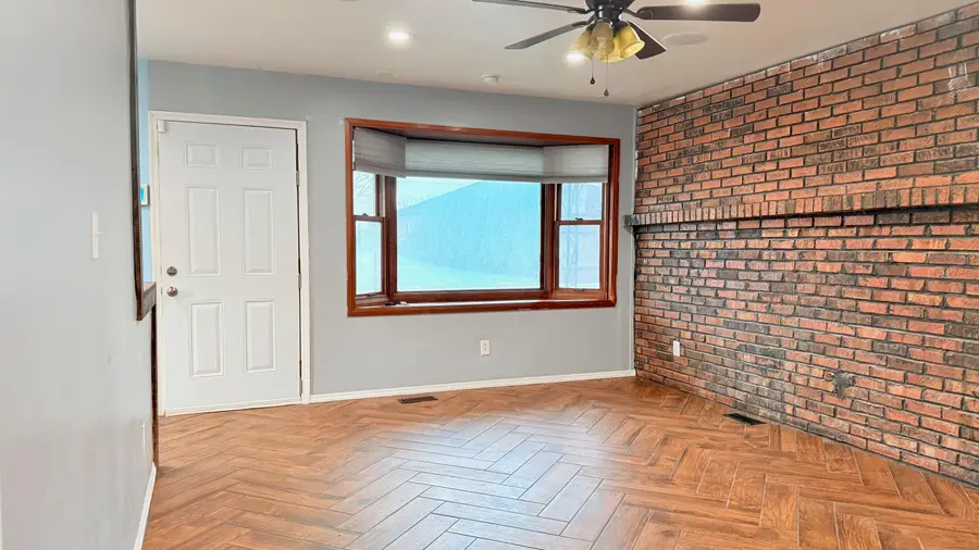 1233 Albemarle Road, Springfield, OH 45504 - #3