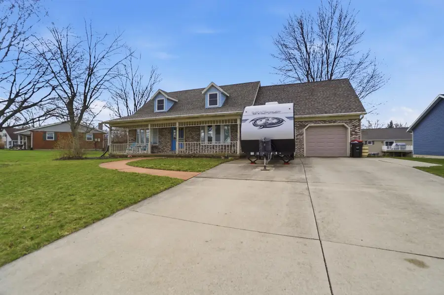 1103 Poppy Drive, Wapakoneta, OH 45895 - #3
