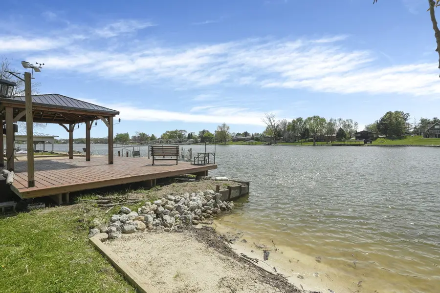 2571 W Choctaw Drive, London, OH 43140 - #2