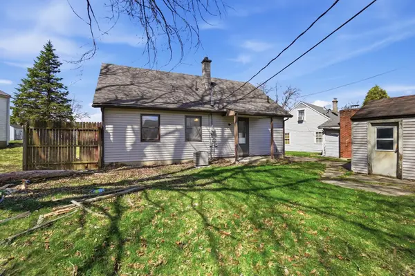 1835 S Sweetbriar Lane, Springfield, OH 45505