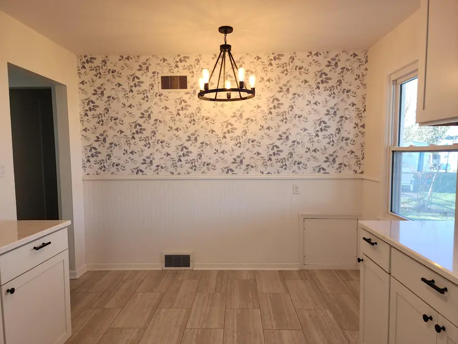 1124 Erie Avenue, Bellefontaine, OH 43311 - #2