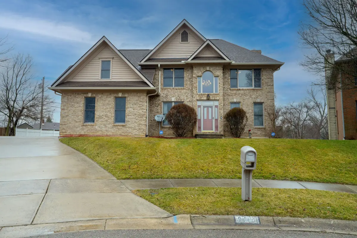 2442 Greystone Lane, Springfield, OH 45503 - #1