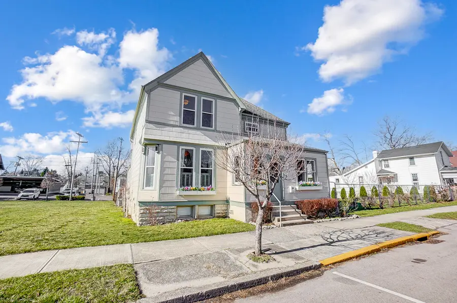 28 W Canal Street, Troy, OH 45373 - #3