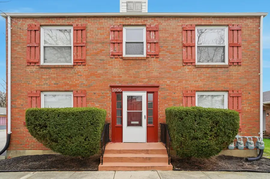 1806 N Limestone Street, Springfield, OH 45503 - #3