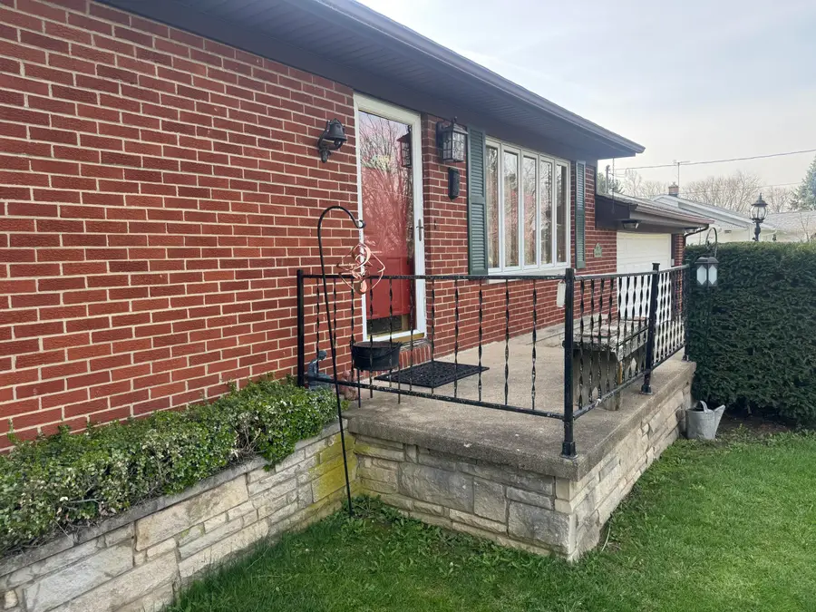 2818 Anita Drive, Springfield, OH 45504 - #3