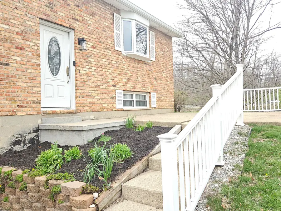 519 Moorefield Road, Springfield, OH 45502 - #2