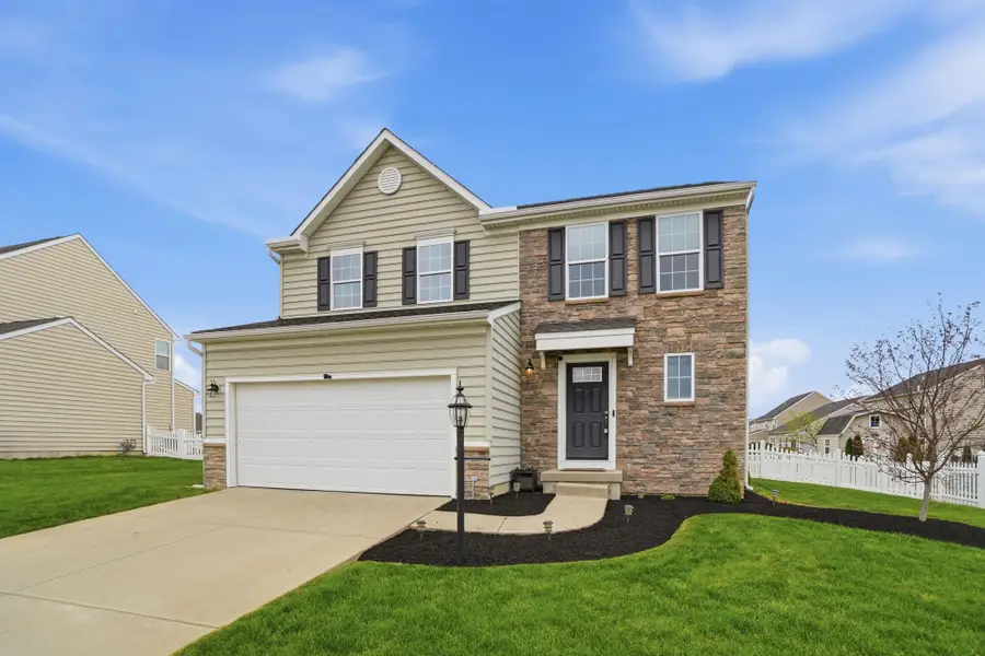 1204 Senna Street, Tipp City, OH 45371 - #3