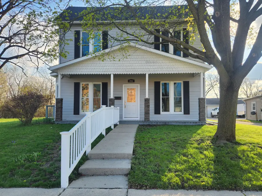 211 N Ash Street, Saint Marys, OH 45885 - #2