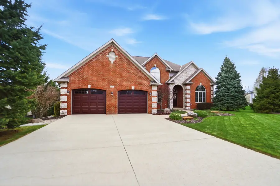 713 Stone Hollow Place, Bellefontaine, OH 43311 - #2
