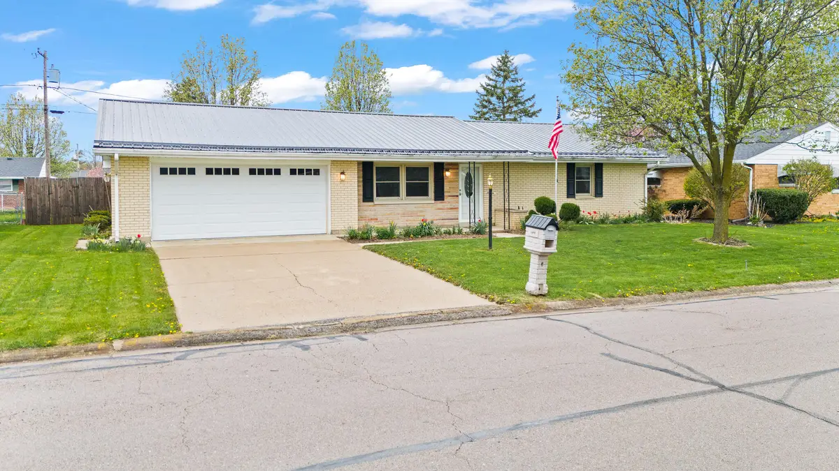 1344 Oaktree Drive, Greenville, OH 45331 - #1