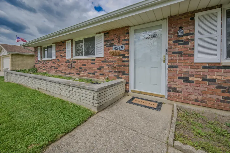 8248 Gibson Avenue, Fairborn, OH 45324 - #3