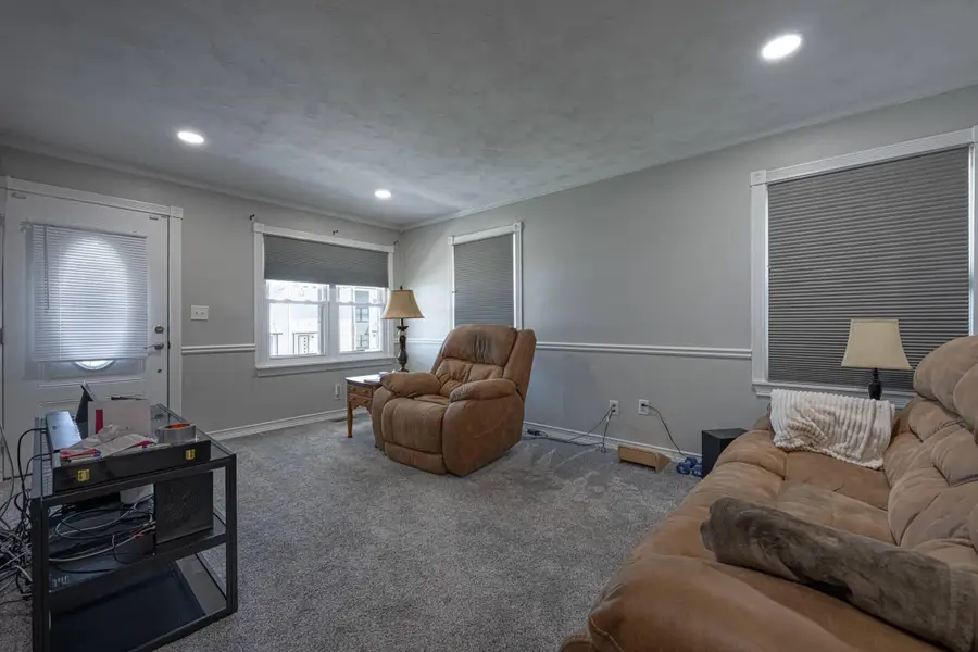 515 N Clairmont Avenue, Springfield, OH 45503 - #3