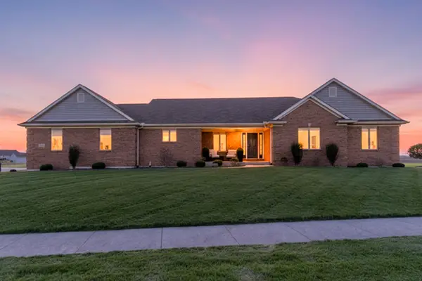 101 Cedarbrook Court, Anna, OH 45302