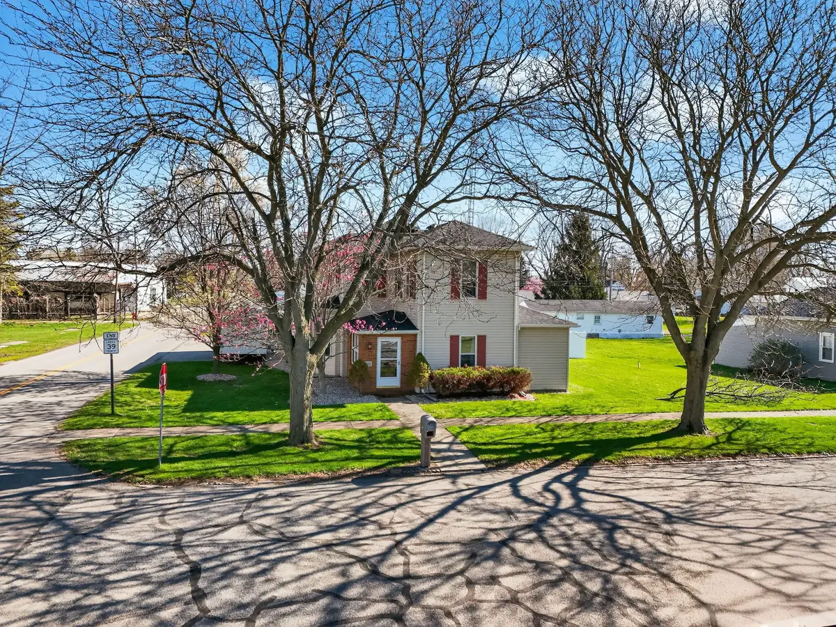 301 E Main Street, Belle Center, OH 43310 - #1