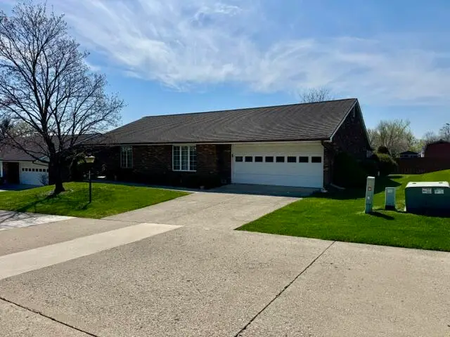 1013 Abington Place, Springfield, OH 45503 - #2