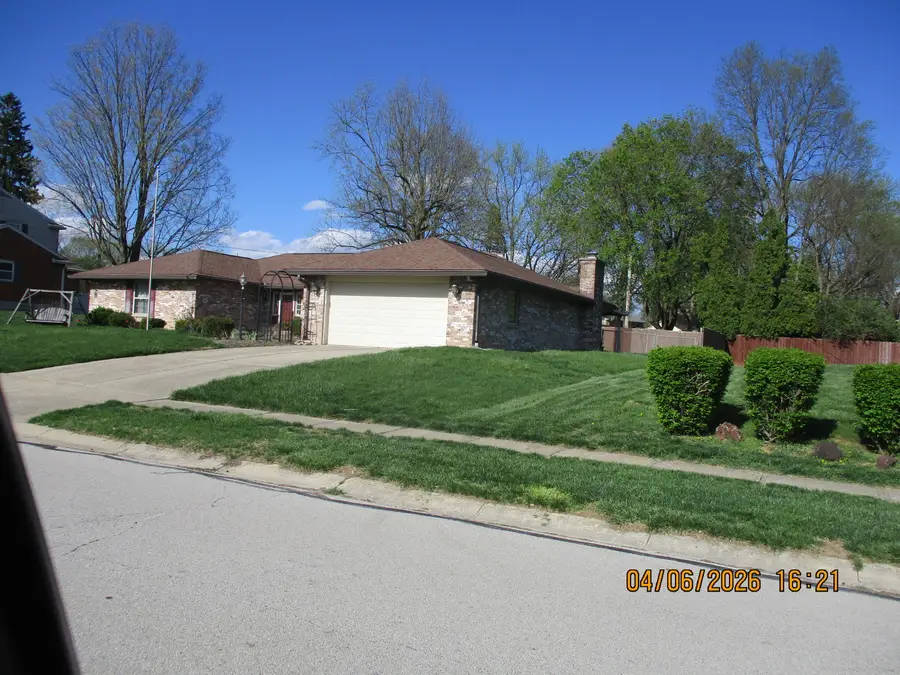 6330 Rangeview Drive, Dayton, OH 45415 - #2