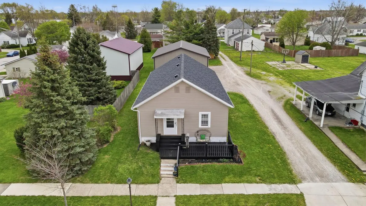 706 Buchanan Street, Wapakoneta, OH 45895 - #1