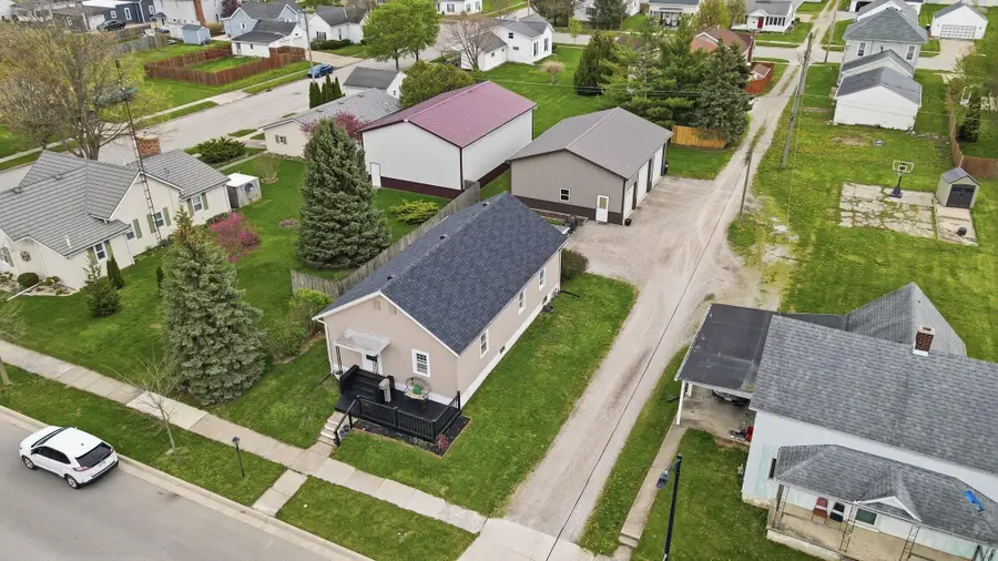 706 Buchanan Street, Wapakoneta, OH 45895 - #3