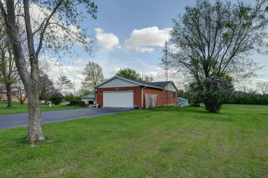 5847 Wood Avenue, Greenville, OH 45331 - #3