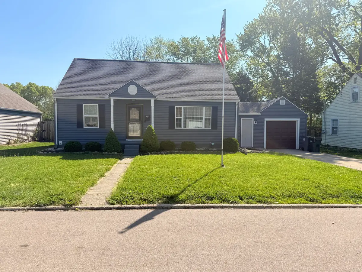 353 Armand Drive, Troy, OH 45373 - #1