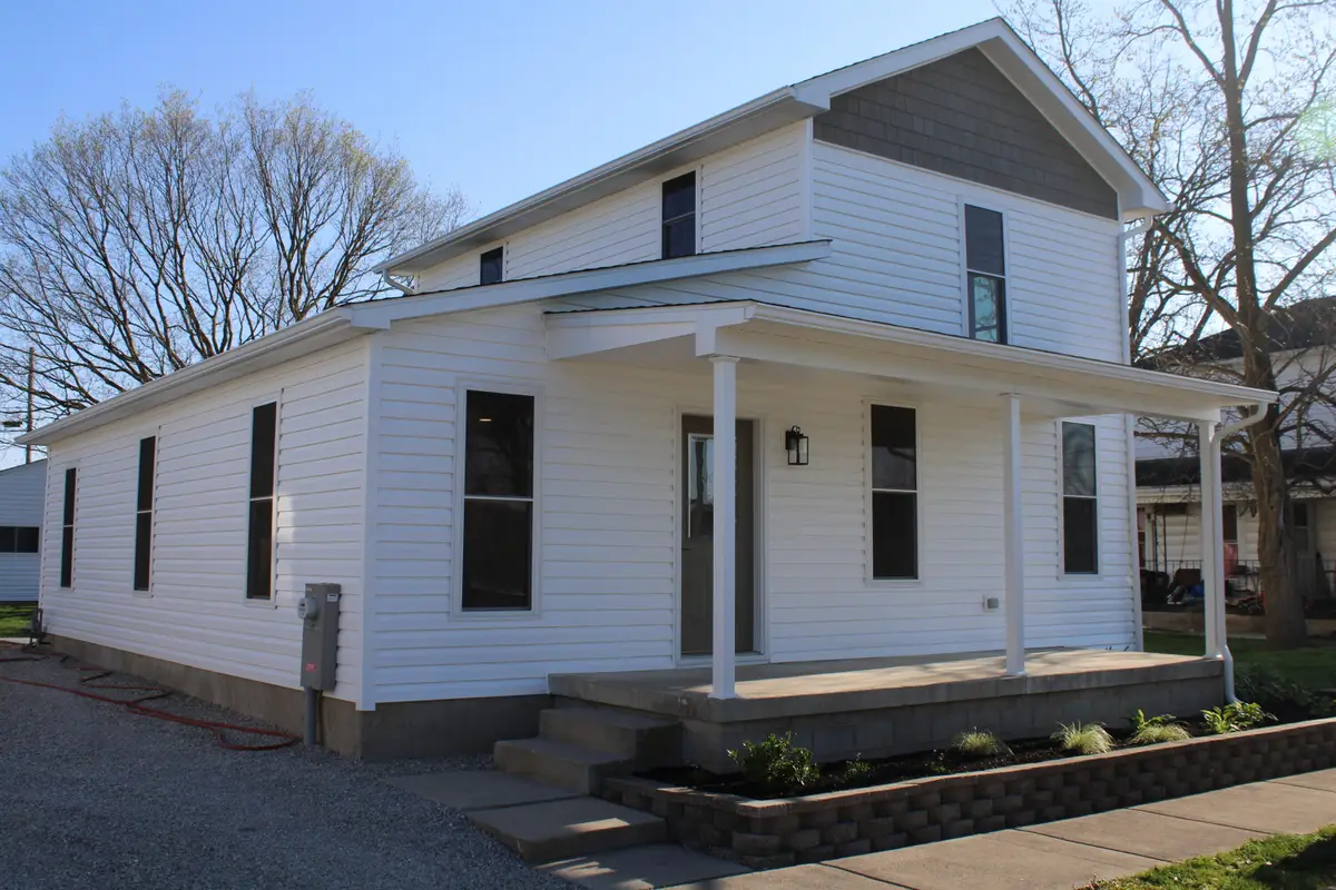 318 E Main Street, Bradford, OH 45308 - #1