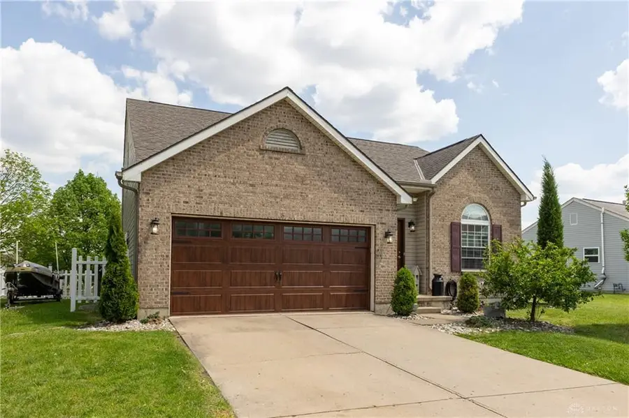 2014 Clearstream Way, Englewood, OH 45322 - #2