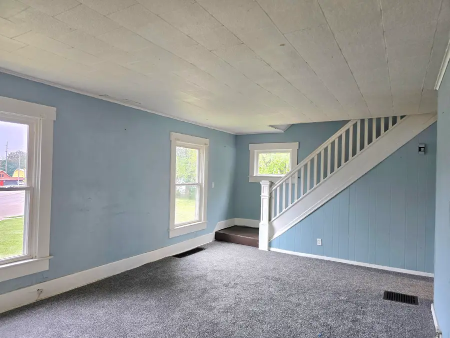 826 N Belmont Avenue, Springfield, OH 45503 - #3