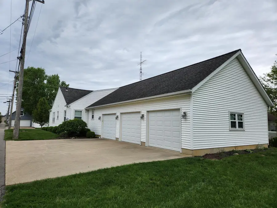 107 W Plum Street, New Bremen, OH 45869 - #3