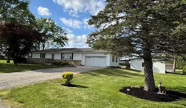5505 N Buckneck Road, Bradford, OH 45308