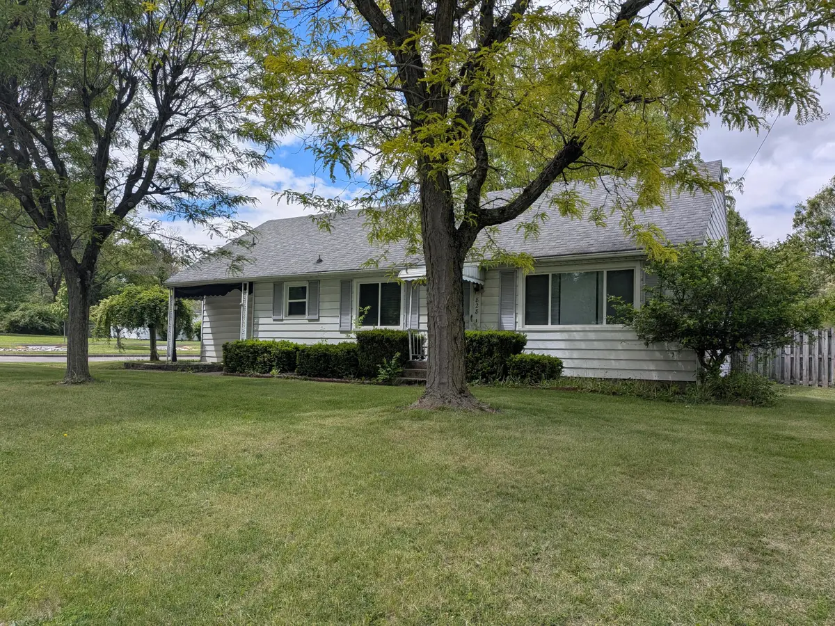 828 Covington Avenue, Piqua, OH 45356 - #1