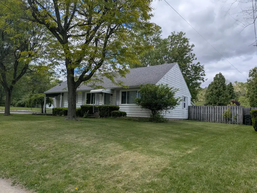 828 Covington Avenue, Piqua, OH 45356 - #2