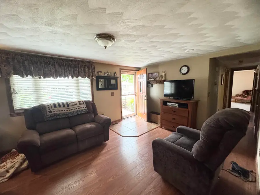 208 Lincoln Drive, Celina, OH 45822 - #3