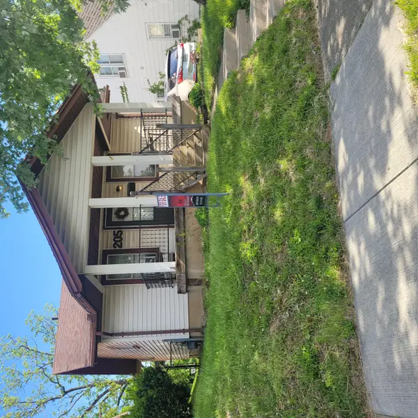 205 Redwood Avenue, Dayton, OH 45405