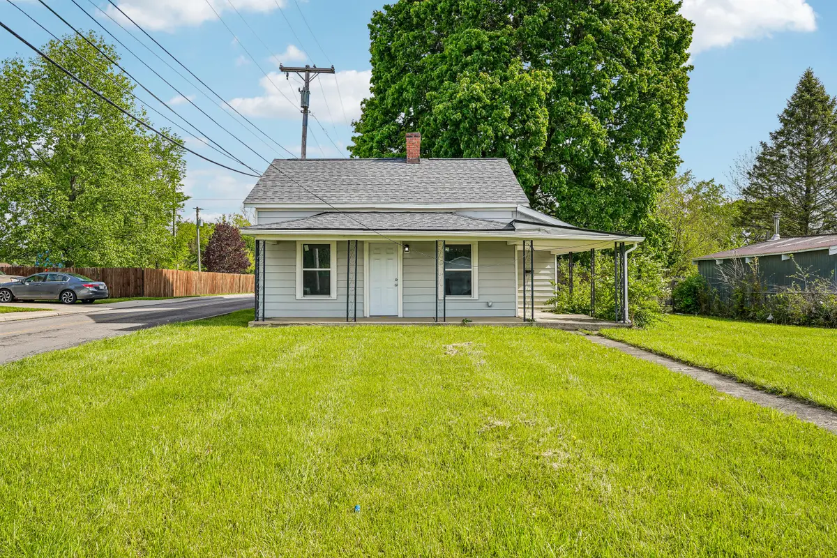 824 W Columbus Avenue, Bellefontaine, OH 43311 - #1