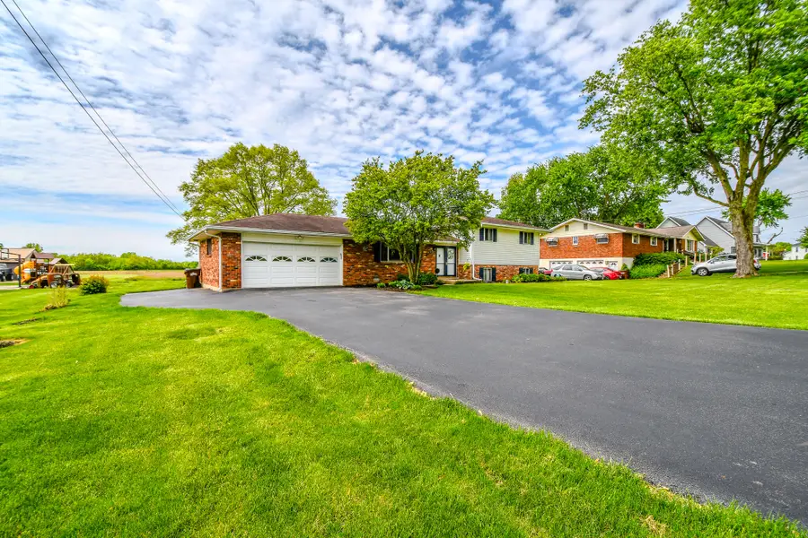 10833 Kendig Road, New Carlisle, OH 45344 - #2